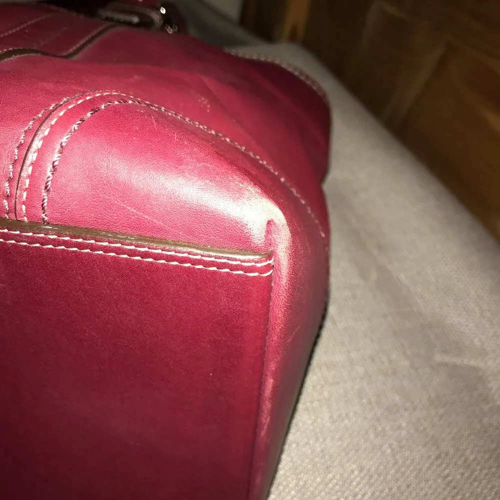 Red Coach Hampton Business Tote Bag Carryall Purse - Picture 13 of 16